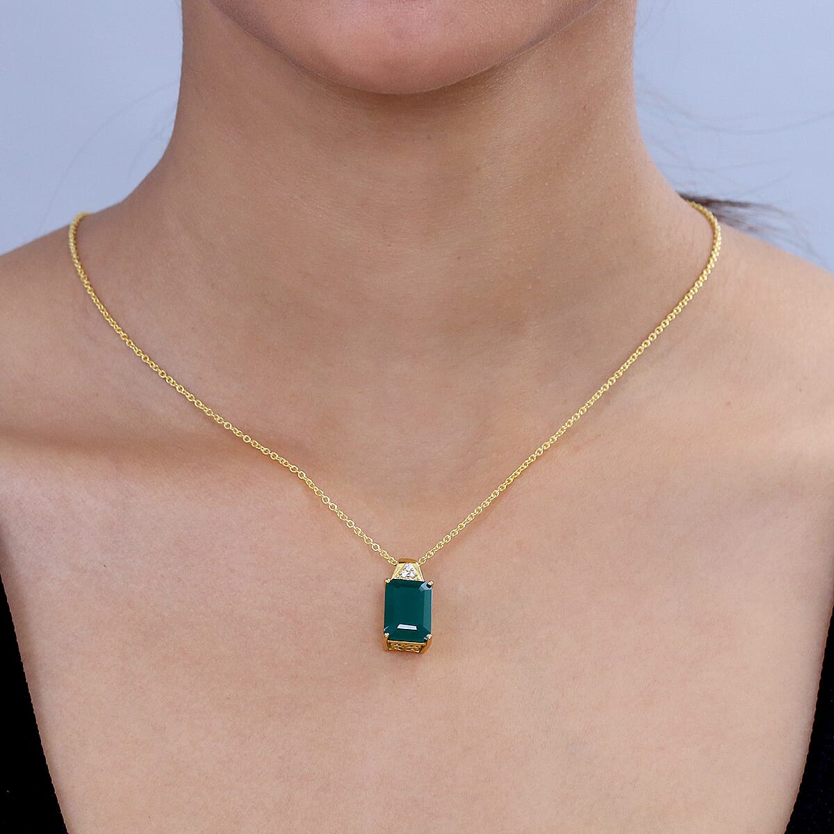 EverTrue Verde Onyx and White Zircon 7.35 ctw Pendant in 18K YG Plated with ION Plated Yellow Gold Stainless Steel Necklace 20 Inches image number 2