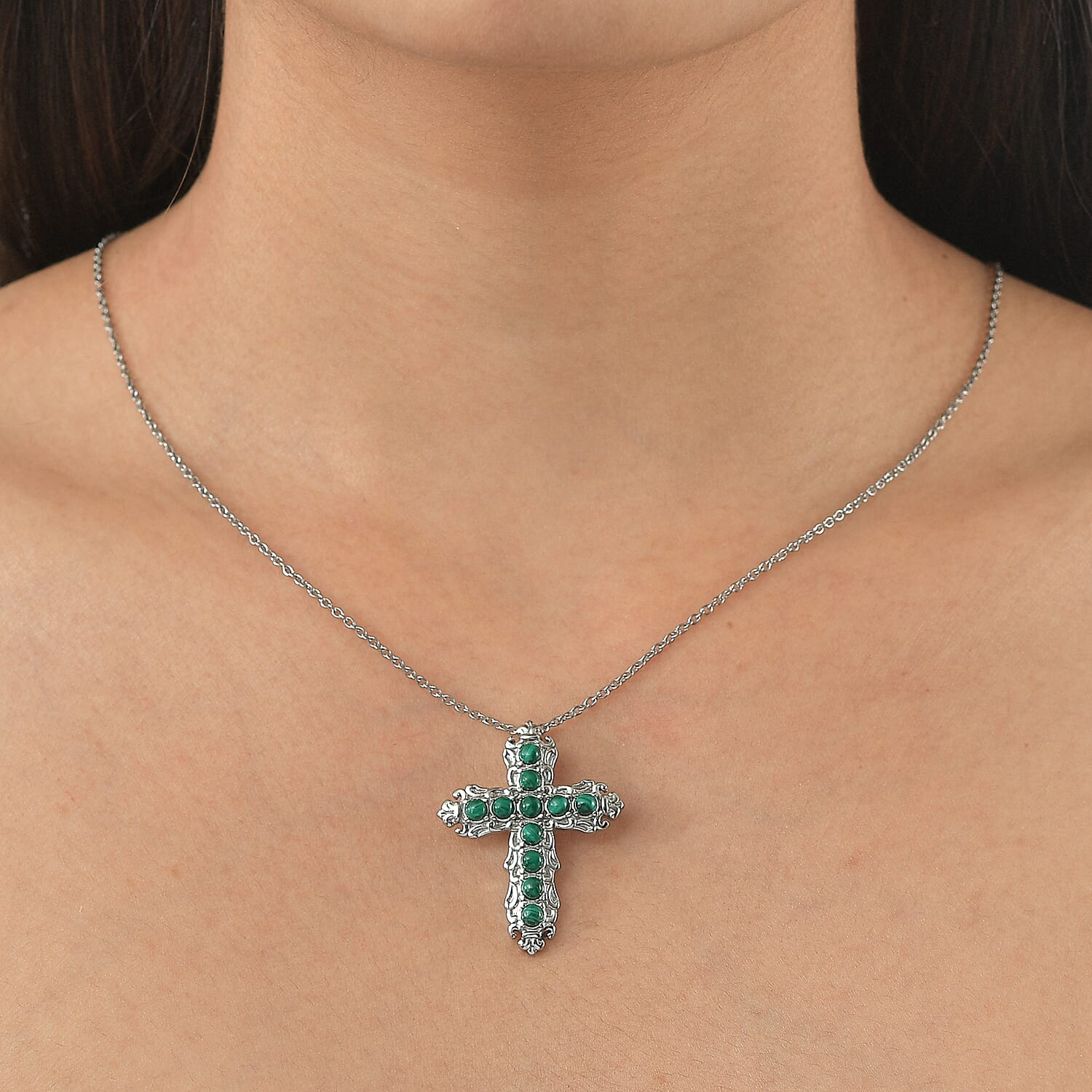 EverTrue African Malachite 2.25 ctw Pendant Necklace in Stainless Steel 20 Inches