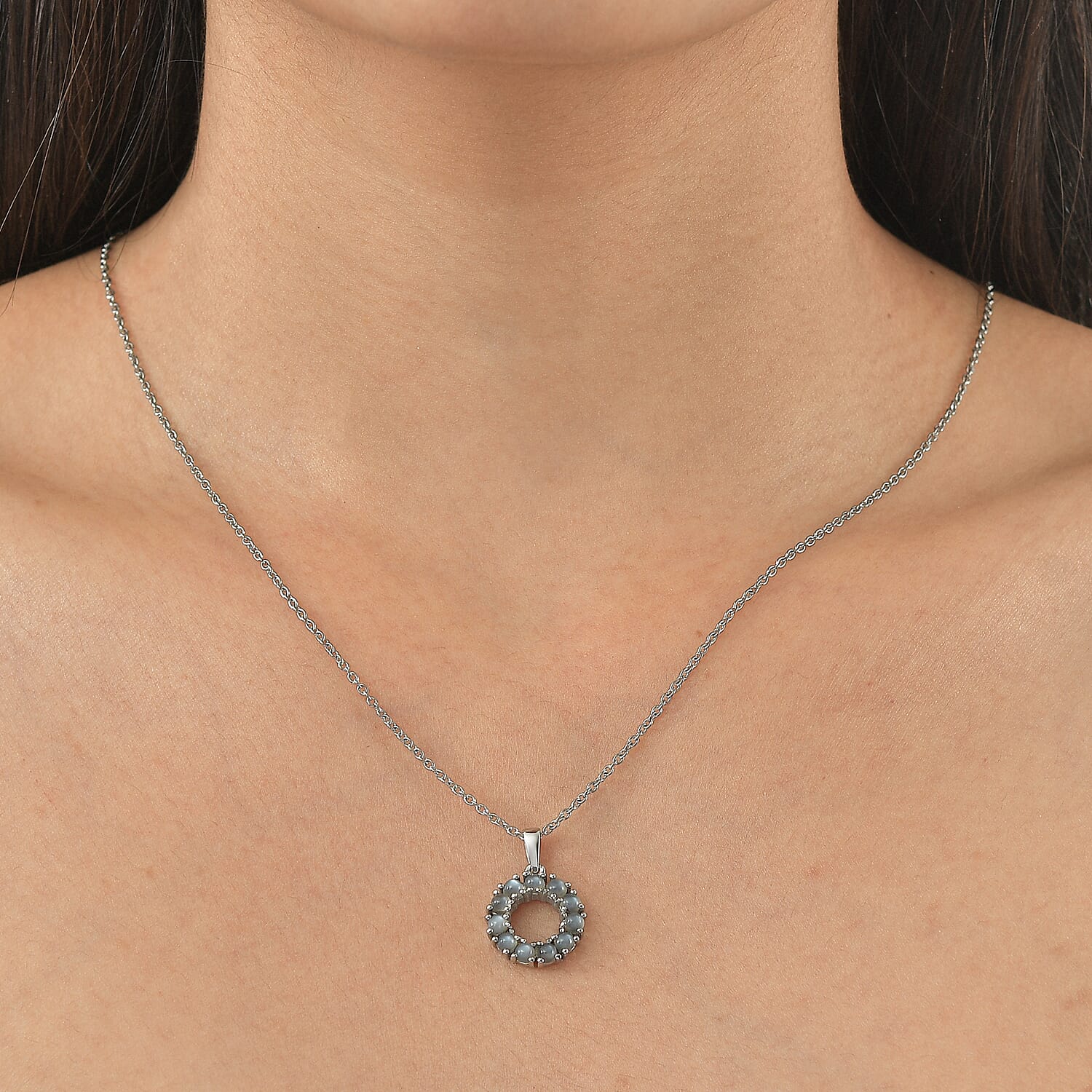 EverTrue Titanium Moonstone 1.50 ctw Pendant Necklace in Stainless Steel 20 Inches 