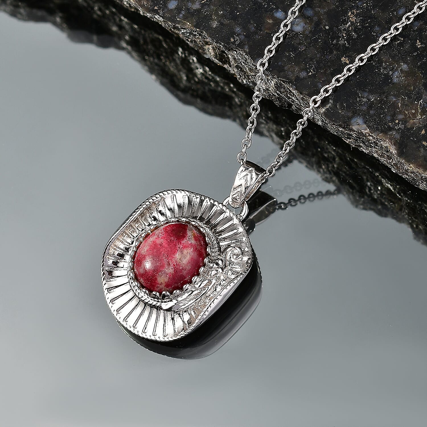 EverTrue Premium Norwegian Thulite 6.20 ctw Pendant Platinum Bond with Stainless Steel Necklace 20 Inches