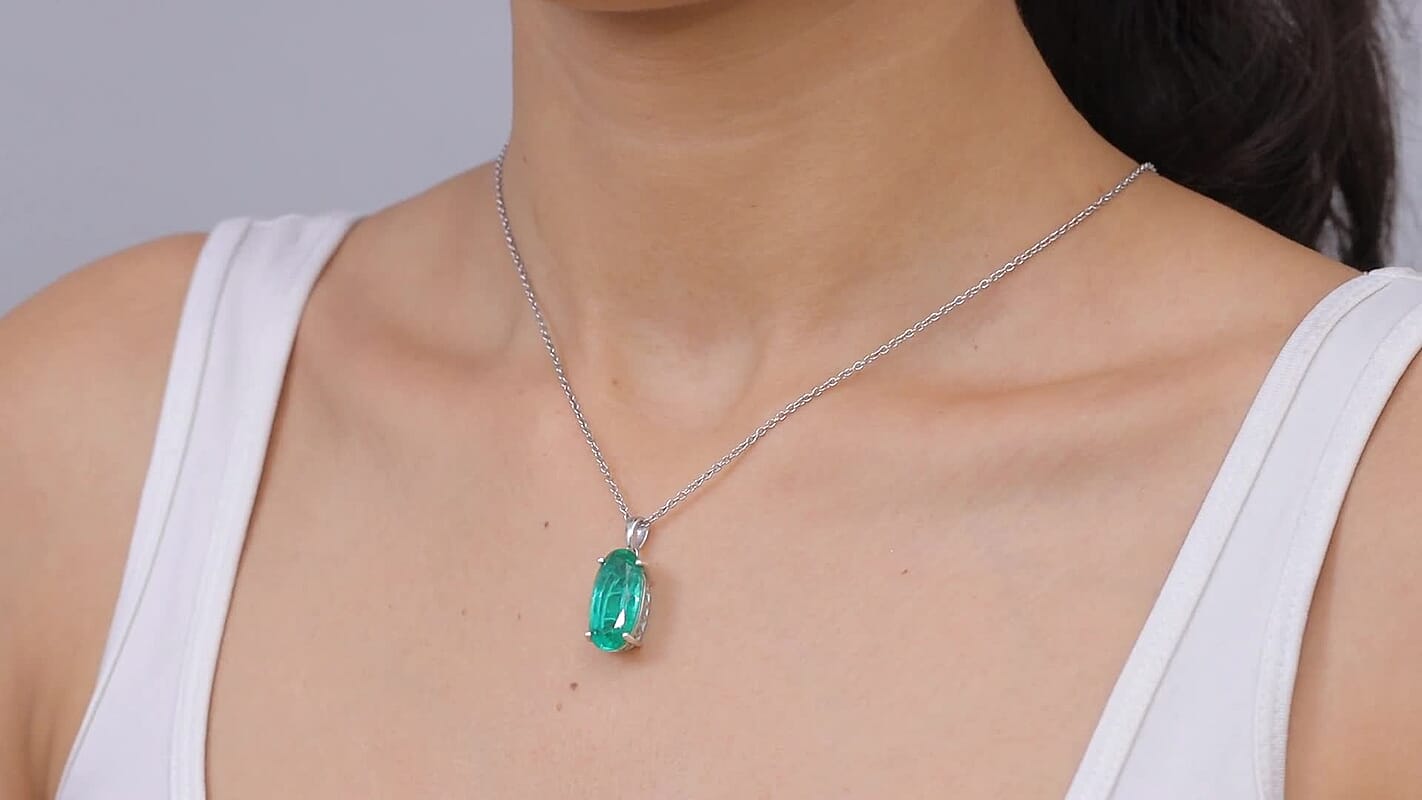 D'Joy Emeraldine Quartz (Triplet) 9.80 ctw Pendant in Platinum Over Sterling Silver with Stainless Steel Necklace (20 Inches)