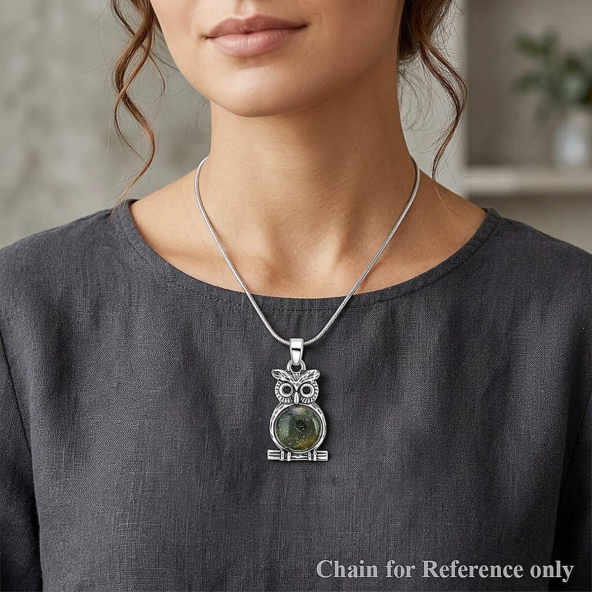 Aventurine Small Owl Pendant in Silvertone with Stainless Steel Necklace (20 Inches) 8.00 ctw image number 2
