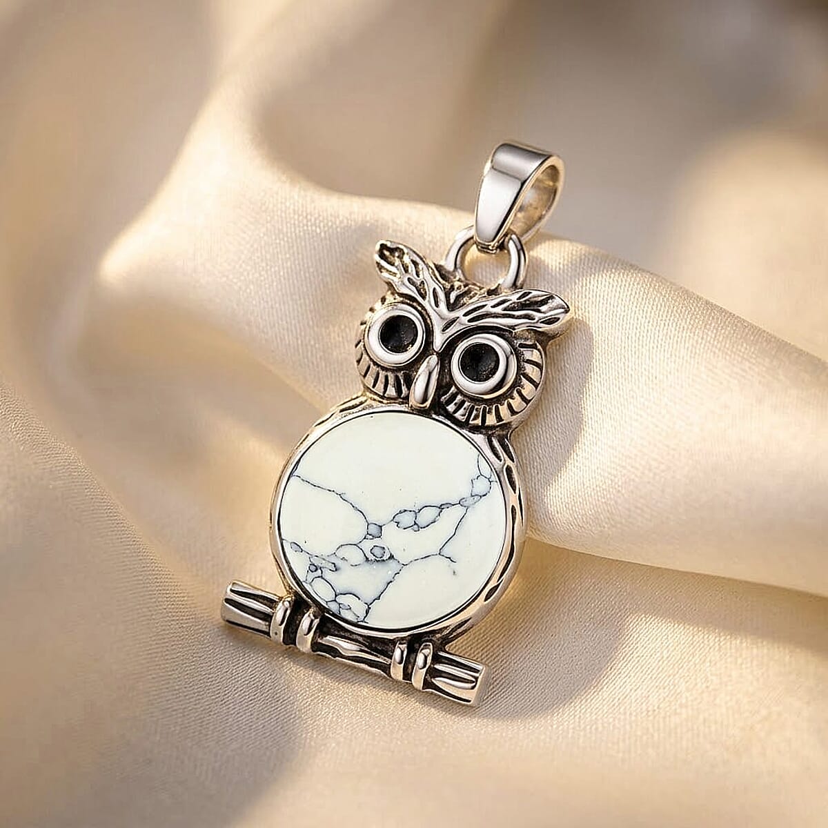 White Howlite 8.00 ctw Small Owl Pendant in Silvertone with Stainless Steel Necklace (20 Inches) image number 1