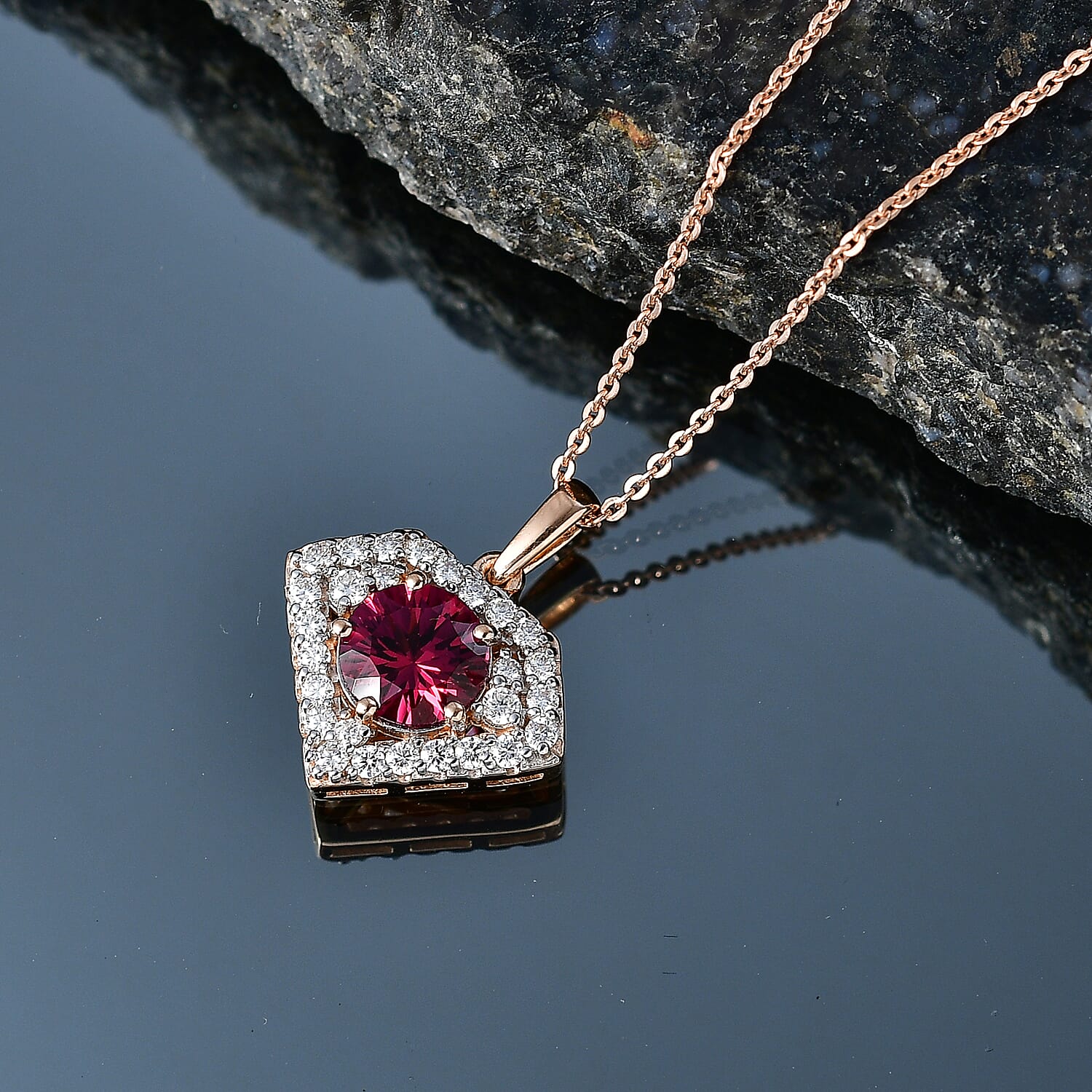 Pendant with Torn Chain 19DC (Size 20) in 18K RG Vermeil Sterling Silver 2.03 ctw