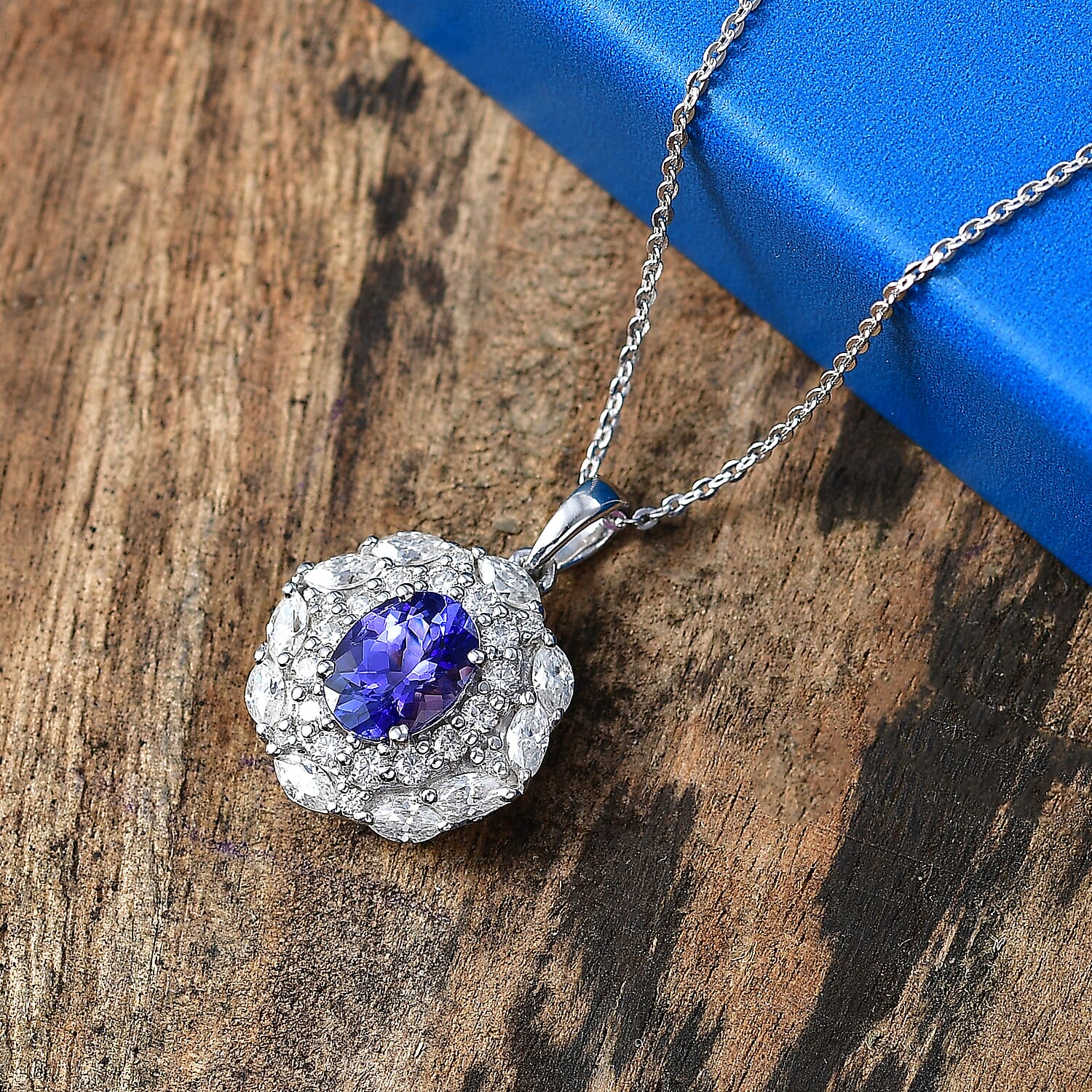 Tanzanite - Product card gallery slide 2 (10229734113593)