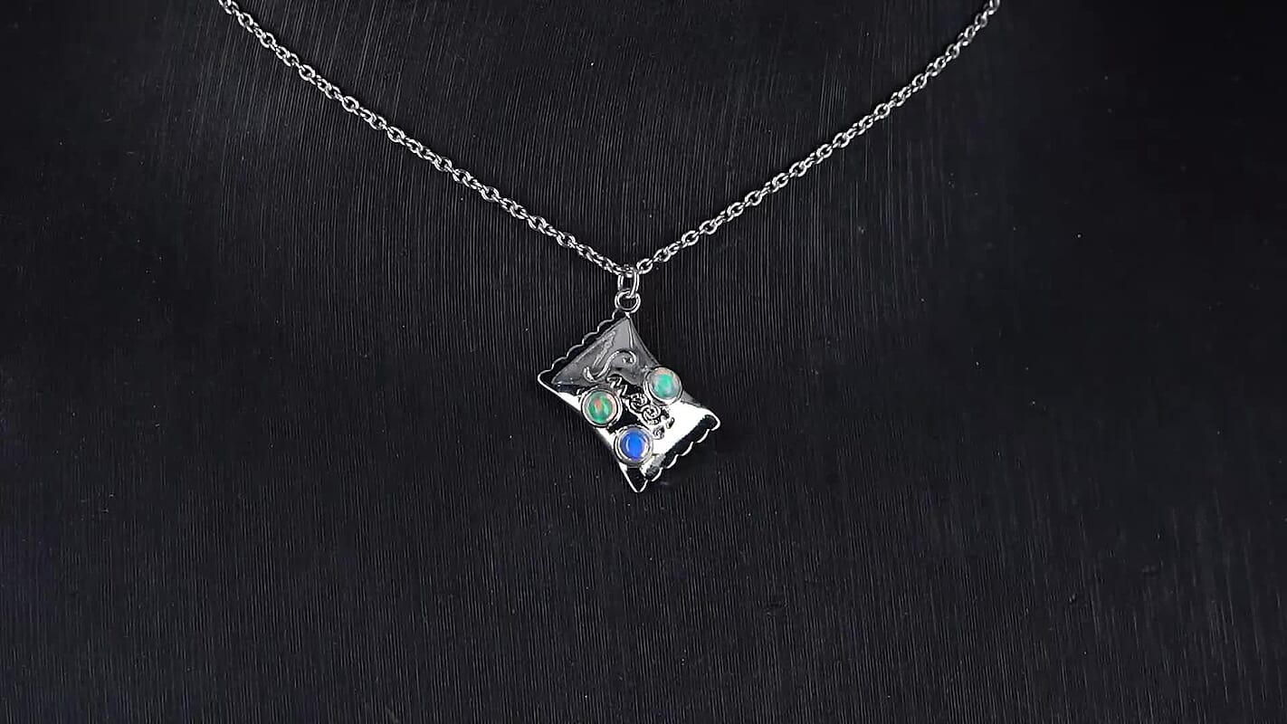 Opal 3.00 ctw Pendant in Silvertone with Stainless Steel Necklace 20 Inches
