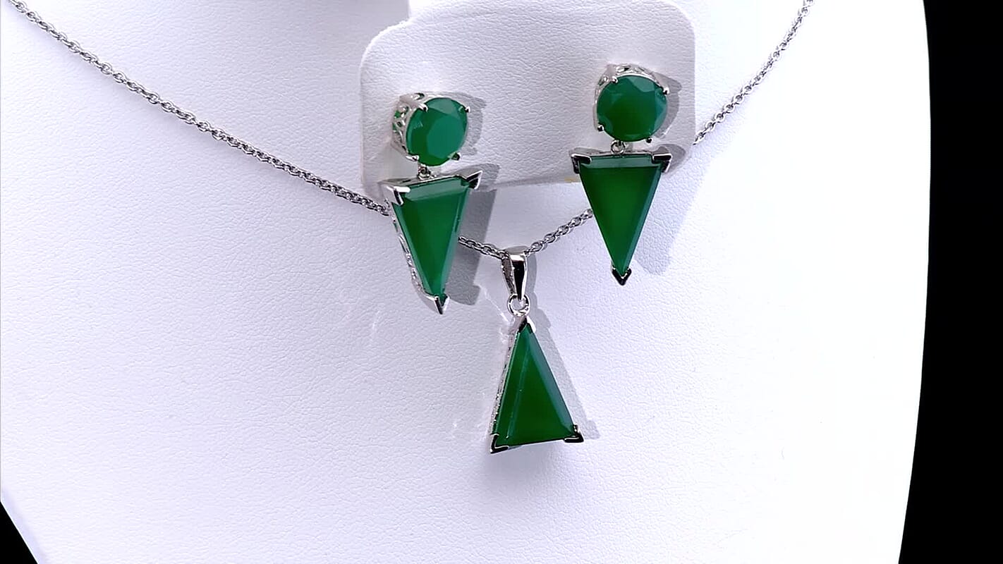 EverTrue Verde Onyx Earrings and Pendant in Platinum Bond with Stainless Steel Necklace (20 Inches) 24.50 ctw