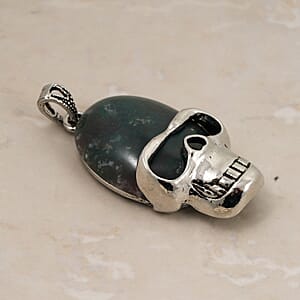 Moss Jasper 15.75 ctw Skull Pendant in Silvertone with Stainless Steel Necklace (20 Inches)