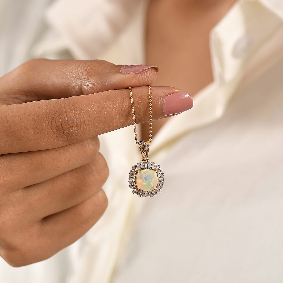 GP Premium Ethiopian Welo Opal and Diamond 2.30 ctw Pendant Necklace in 18K Vermeil Yellow Gold Over Sterling Silver 20 Inches image number 2