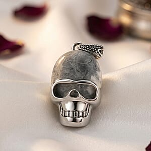 Gray Crystal Skull Pendant in Silvertone with Stainless Steel Necklace (20 Inches)