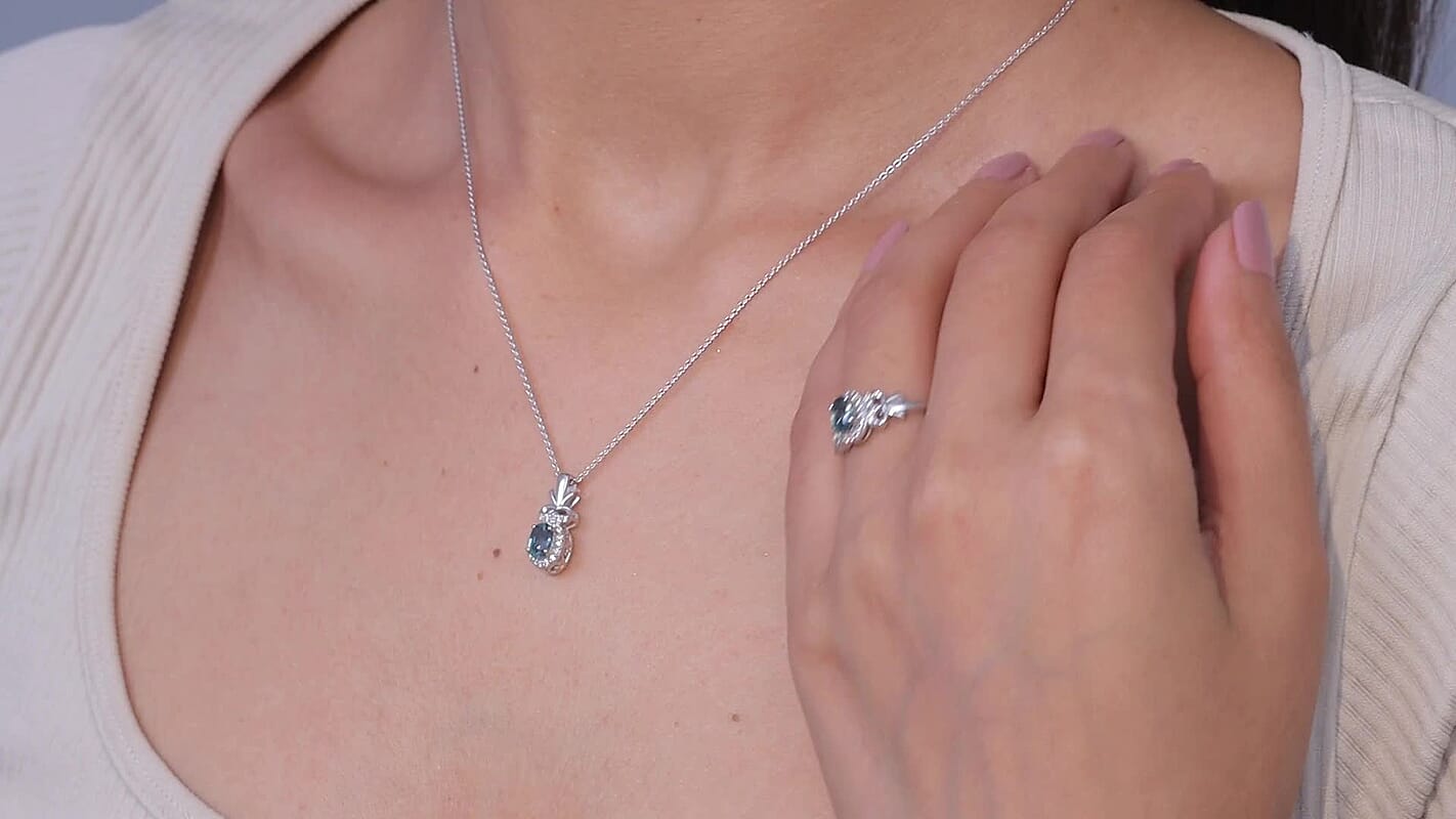 D'Joy Montana Sapphire, White Zircon Sky Radiance Statement Ring (Size 6.0) and Pendant Necklace (20 Inches) in Rhodium Over Sterling Silver 1.85 ctw