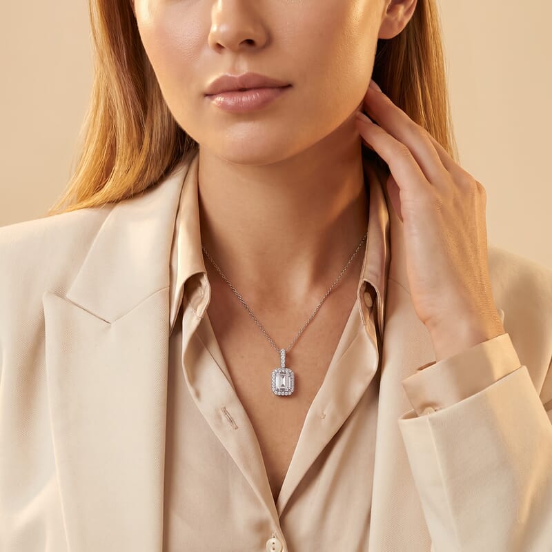 Luxuriant Lab Grown Diamond E-F VS 2.35 ctw Iconic Halo Pendant Necklace in 950 Platinum 4.95 Grams 20 Inches