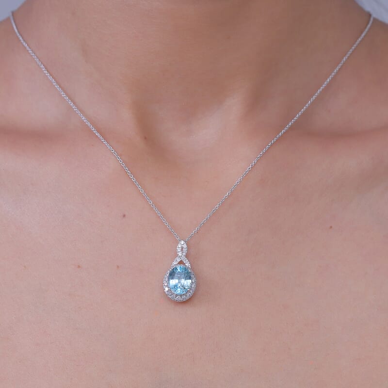 Certified and Appraised AAA Cambodian Blue Zircon and Luxuriant Lab Grown Diamond G-H SI 4.00 ctw Pendant Necklace in 10K White Gold 20 Inches
