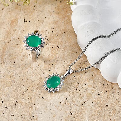 EverTrue Green Onyx and White Zircon 4.90 ctw Ring (Size 7.0) and Pendant in Platinum Bond with Stainless Steel Necklace (20 Inches)