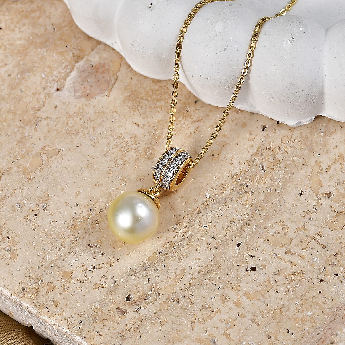 Premium South Sea Golden Pearl and Luxuriant Lab Grown Diamond G-H SI 0.10 ctw Drop Pendant Necklace in 18K Vermeil Yellow Gold Over Sterling Silver 20 Inches image number 1