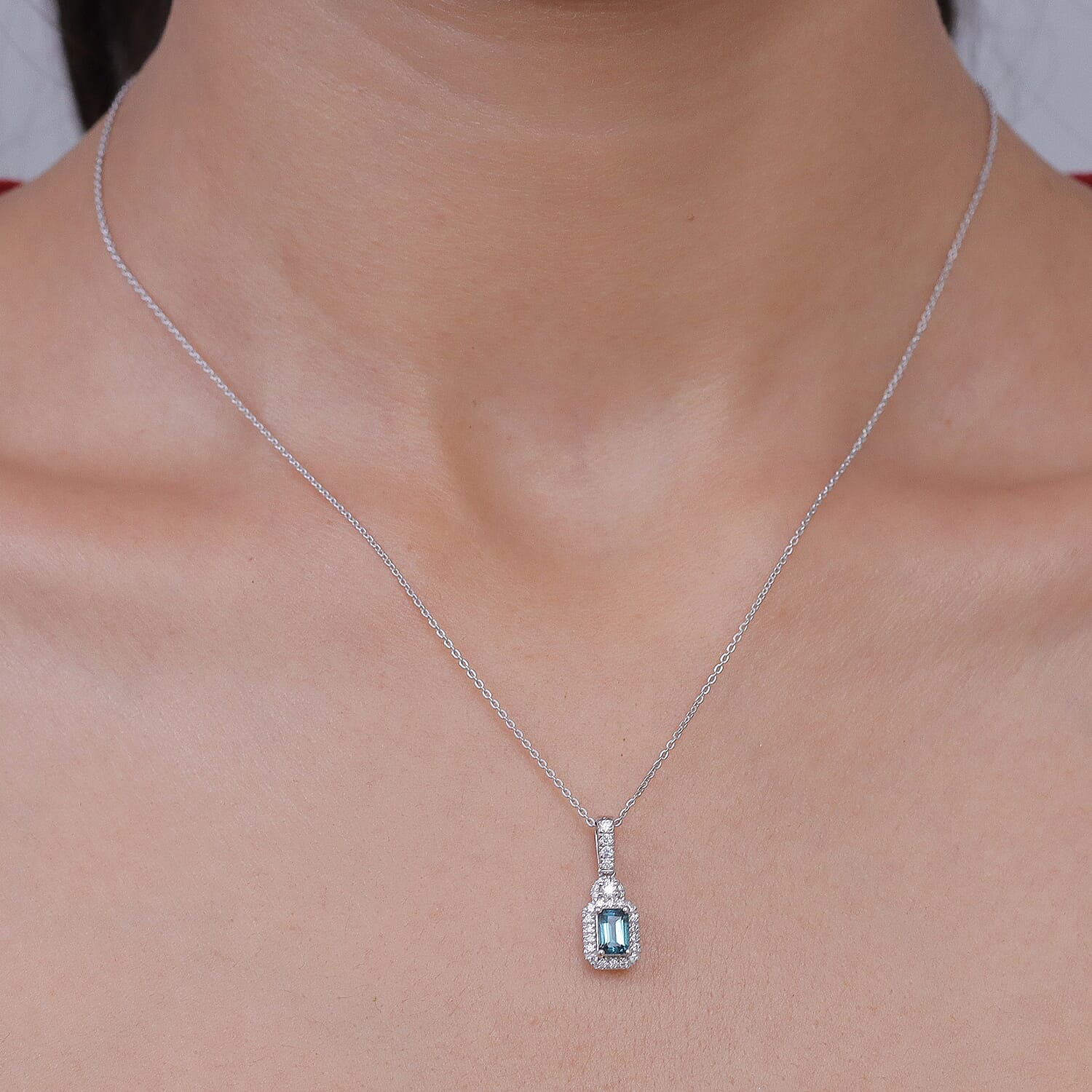 D'Joy AAA Monte Belo Indicolite and Moissanite 0.85 ctw Royal Ocean Halo Pendant Necklace in Rhodium Over Sterling Silver 20 Inches