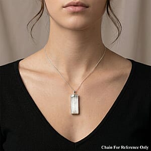 Selenite 40.00 ctw Pendant in Silvertone with Stainless Steel Necklace 20 Inches