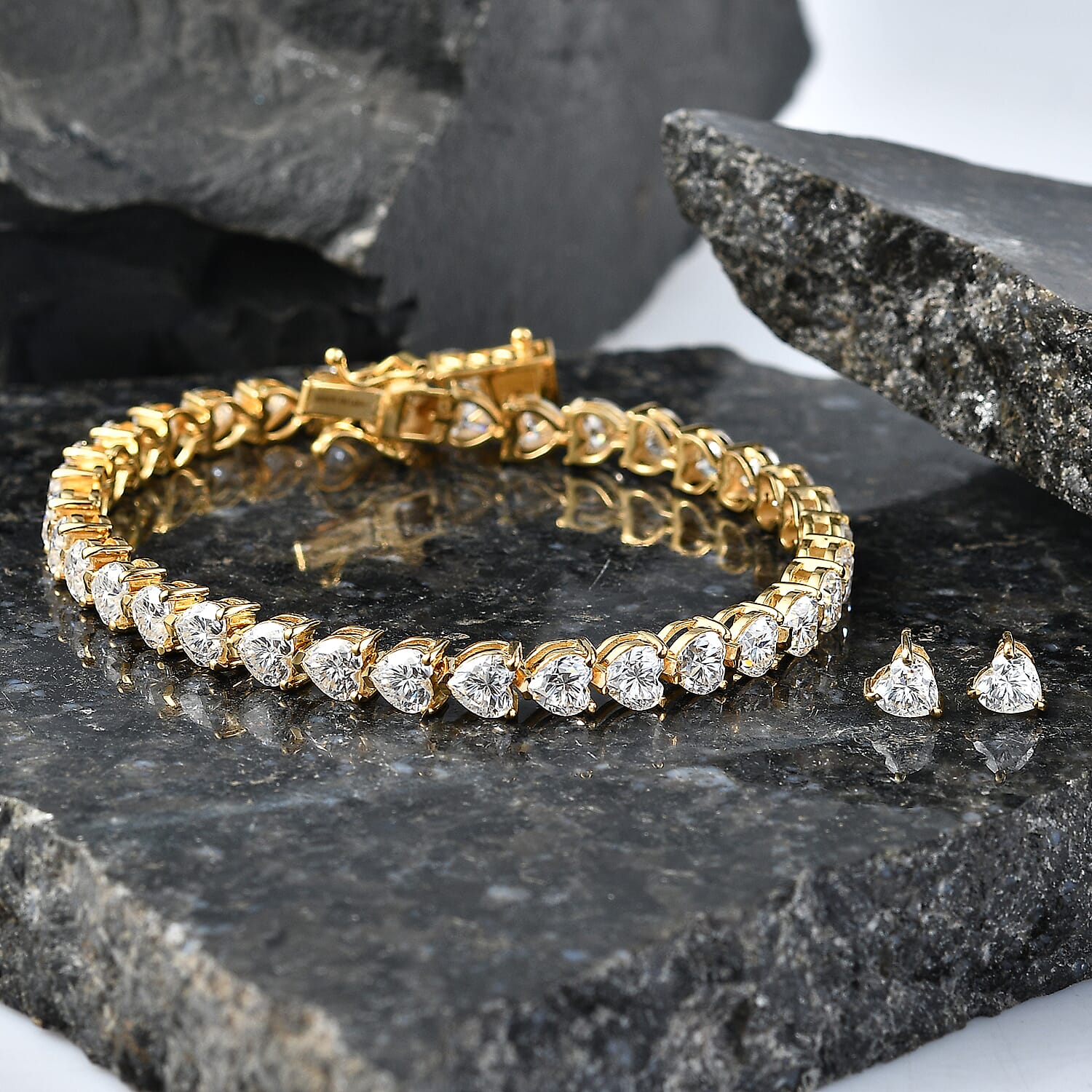 D'Joy Moissanite 18.00 ctw Hear Link Bracelet (8.00In) and Stud Earrings in 18K Vermeil Yellow Gold Over Sterling Silver
