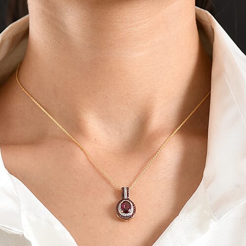 Magenta Garnet - Product card gallery slide 3 (10198325395769)