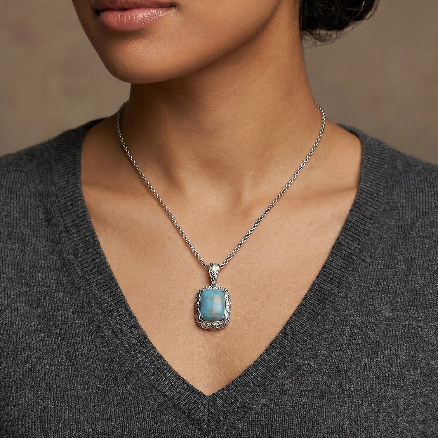 EverTrue Mojave Blue Turquoise 9.30 ctw Pendant Necklace in Stainless Steel 20 Inches