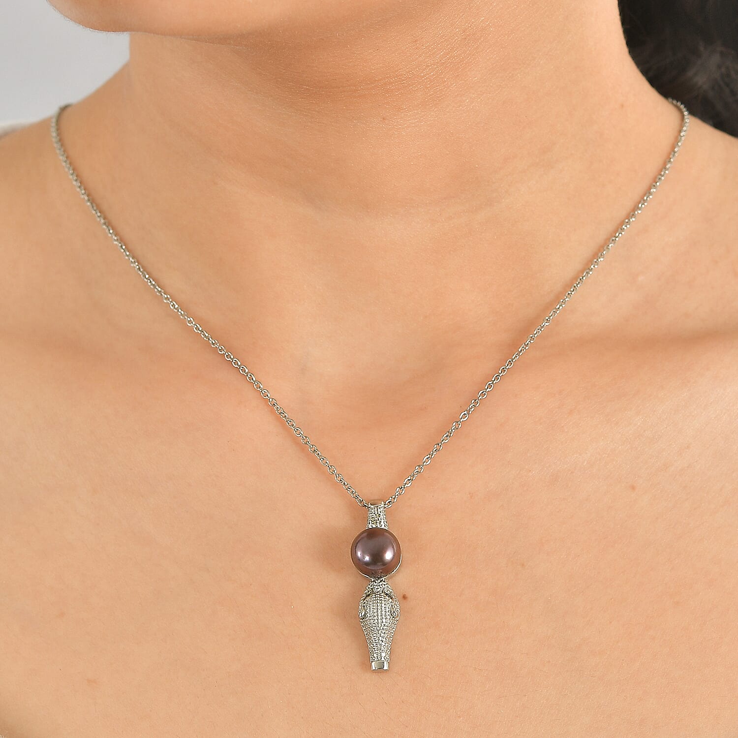 EverTrue Freshwater Peacock Pearl, Black Spinel Pendant Necklace in Stainless Steel 20 Inches