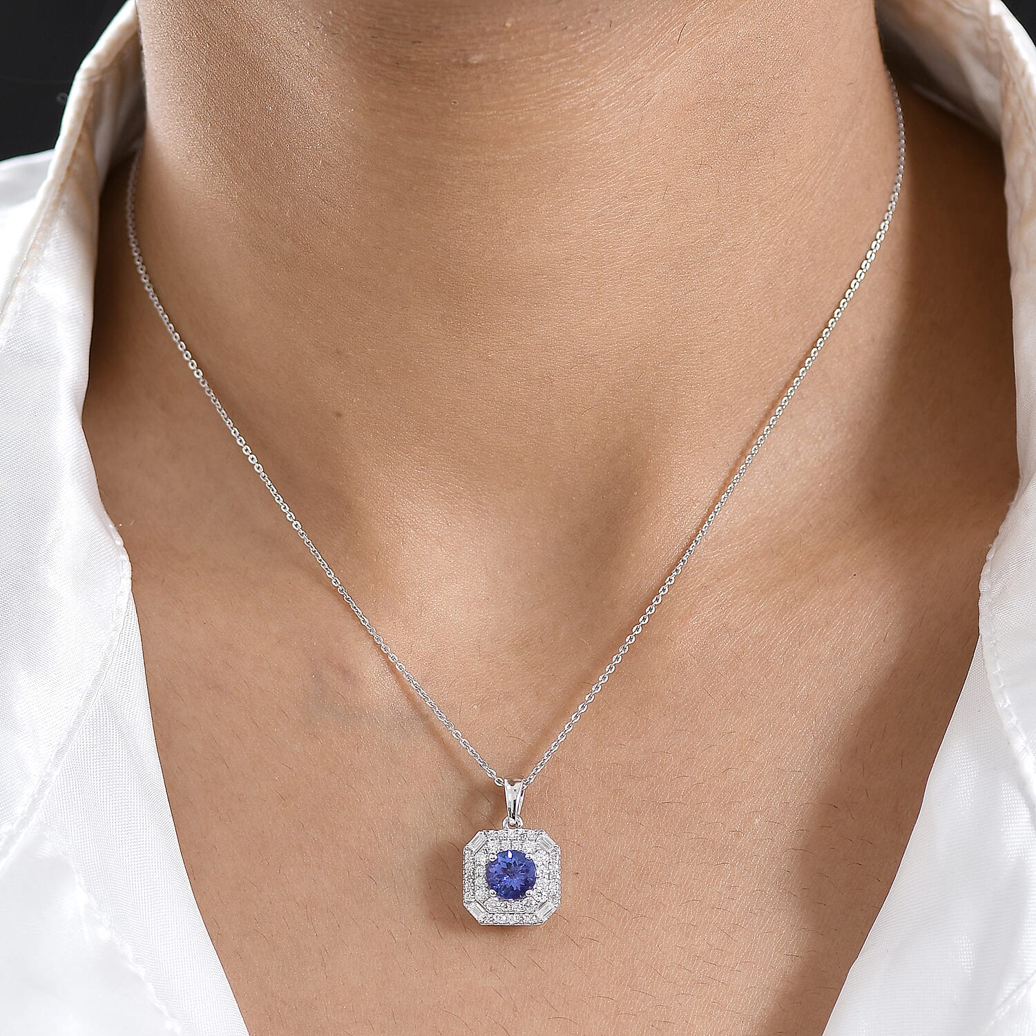 Tanzanite - Product card gallery slide 3 (10198323233081)