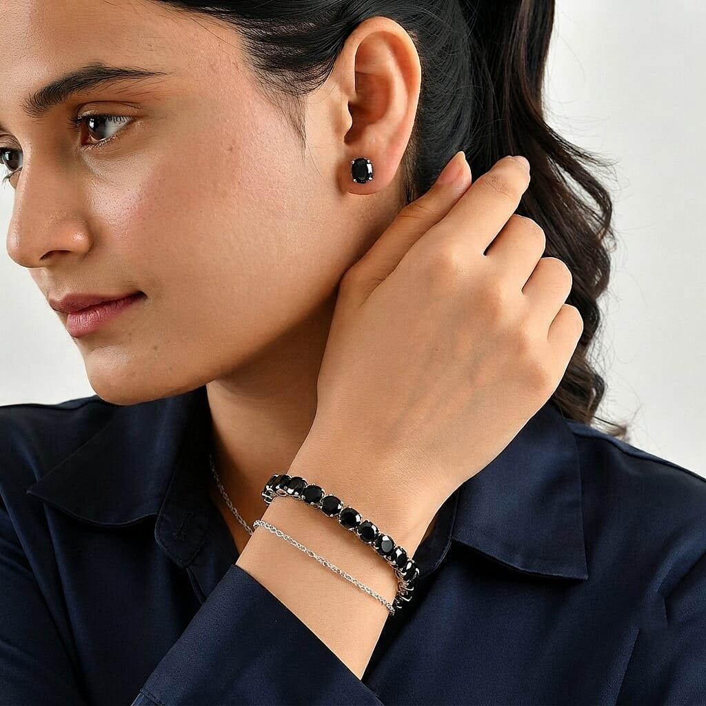 EverTrue Thai Black Spinel 52.30 ctw Bracelet (6.50In) and Solitaire Stud Earrings in Platinum Bond