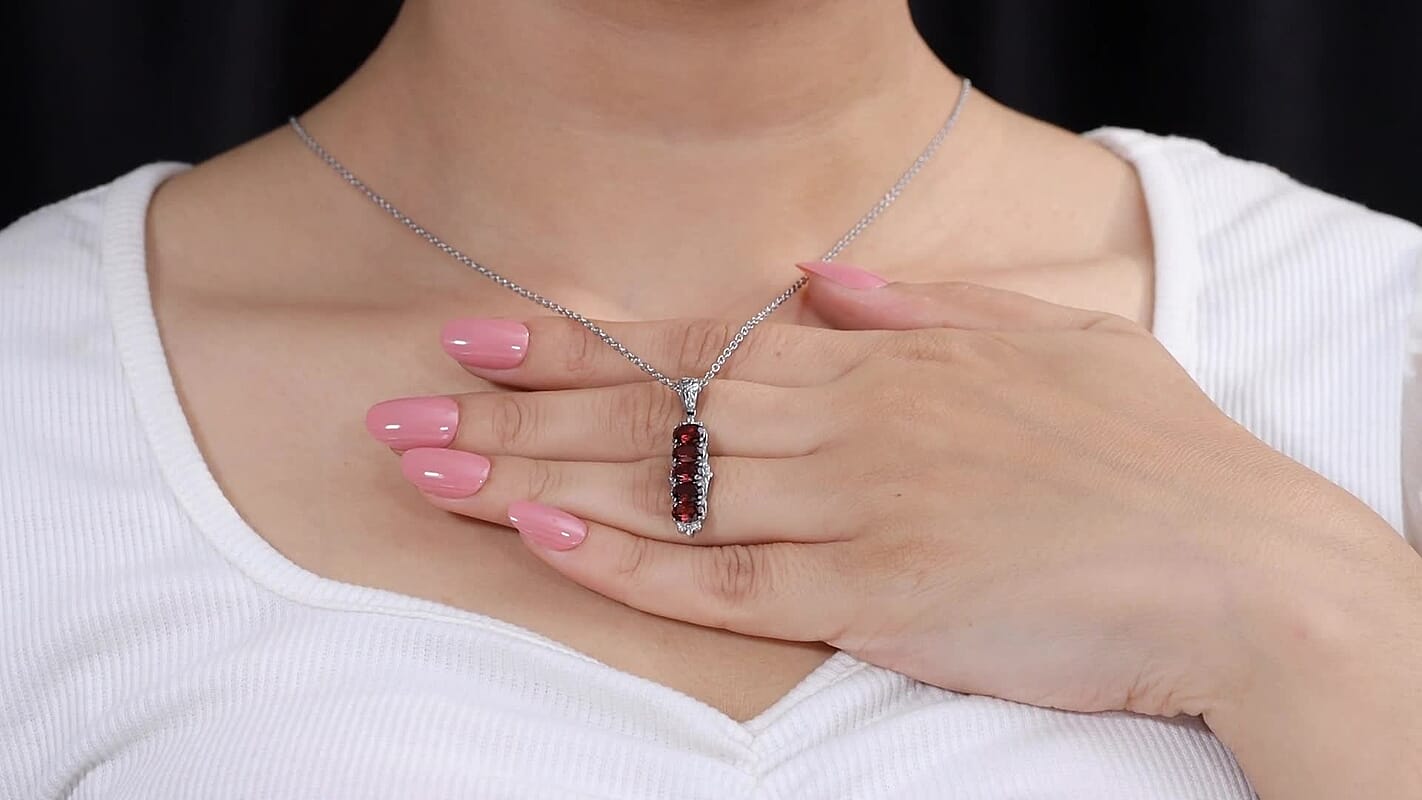 EverTrue African Amethyst Pendant Necklace (20 Inches) in Stainless Steel 2.30 ctw