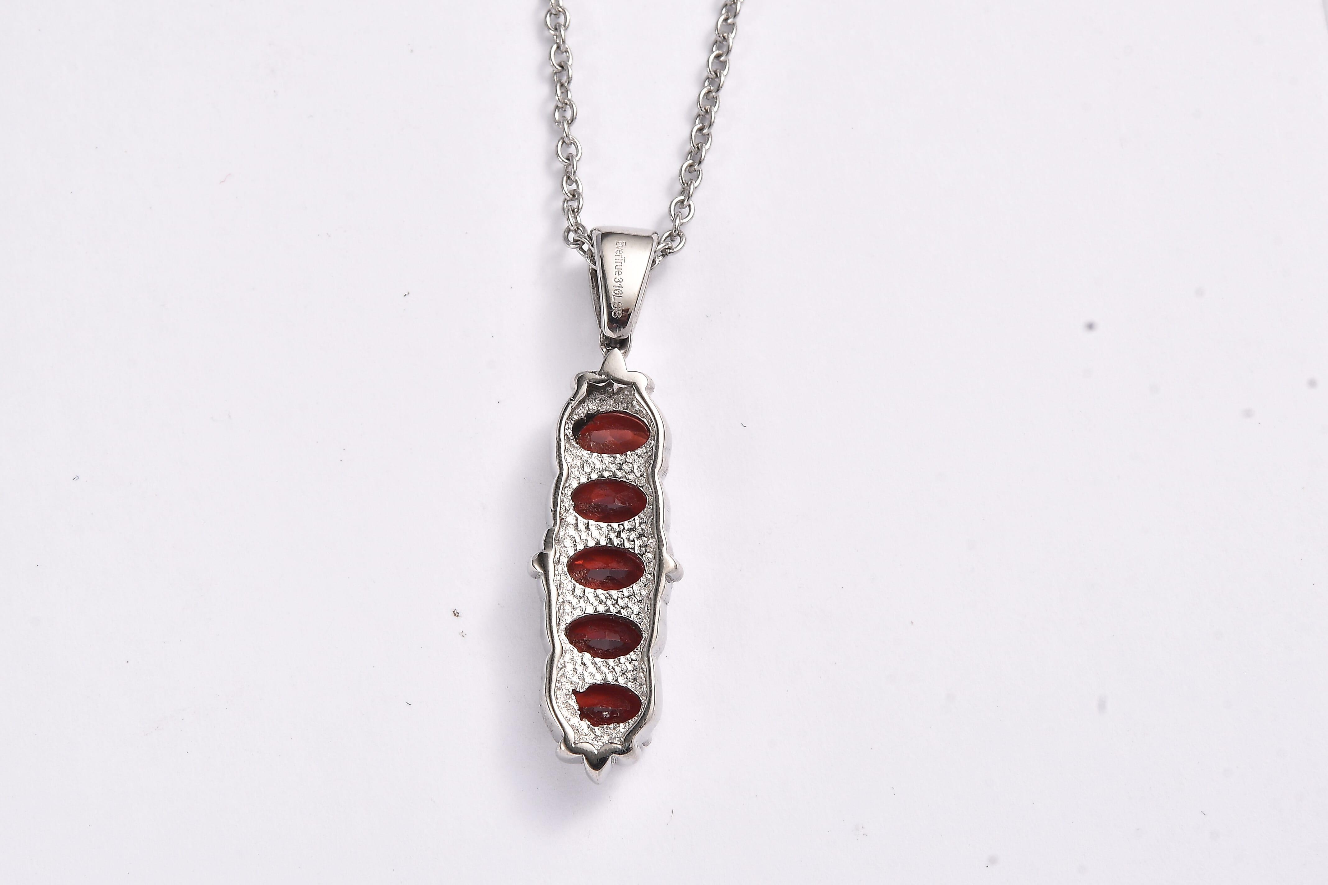 EverTrue Mozambique Garnet 2.20 ctw Pendant Necklace (20 Inches) in Stainless Steel