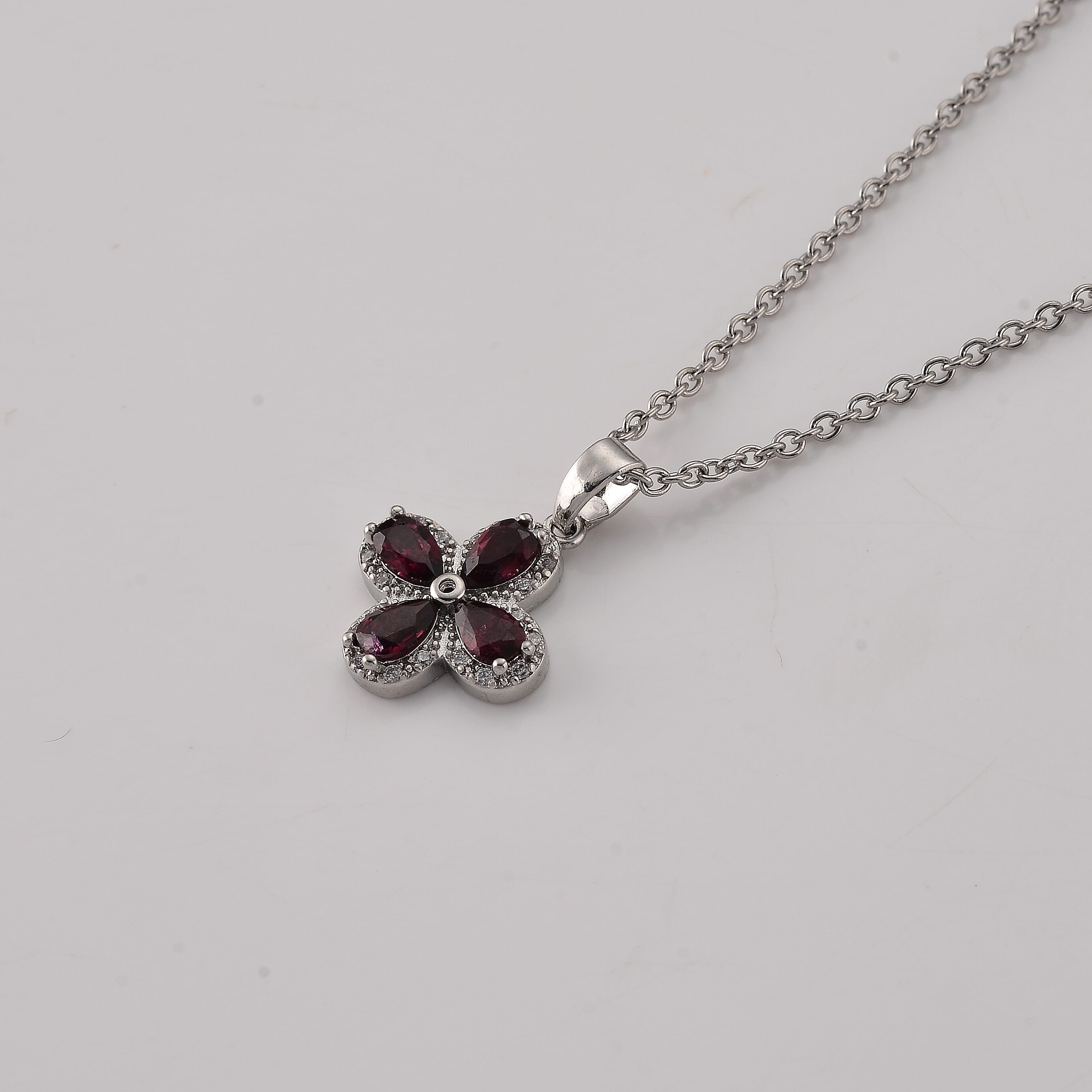 Mozambique Garnet and Simulated Diamond 1.50 ctw Pendant