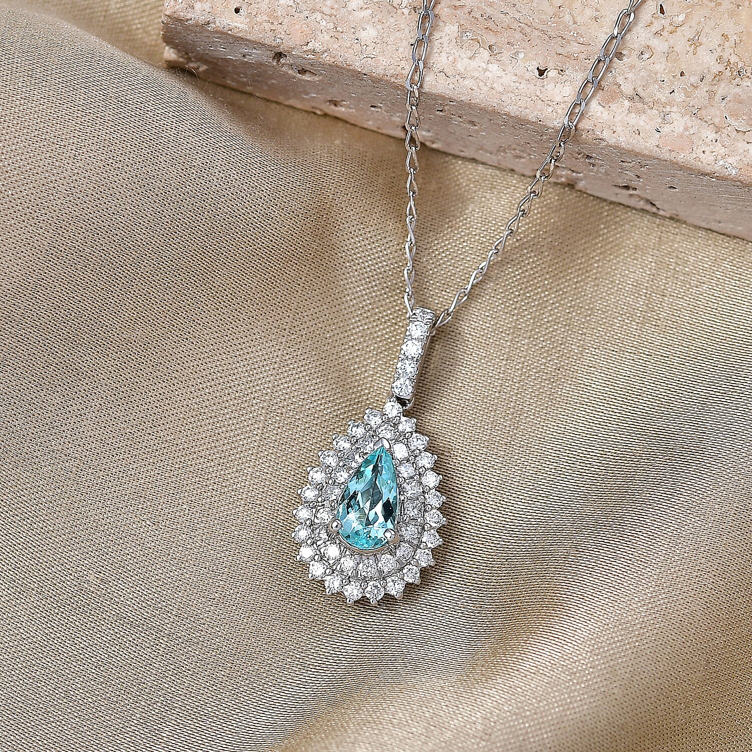 Certified & Appraised Rhapsody AAAA Paraiba Tourmaline and Diamond E-F VS 1.34 ctw Pendant Necklace in 950 Platinum (20 Inches)