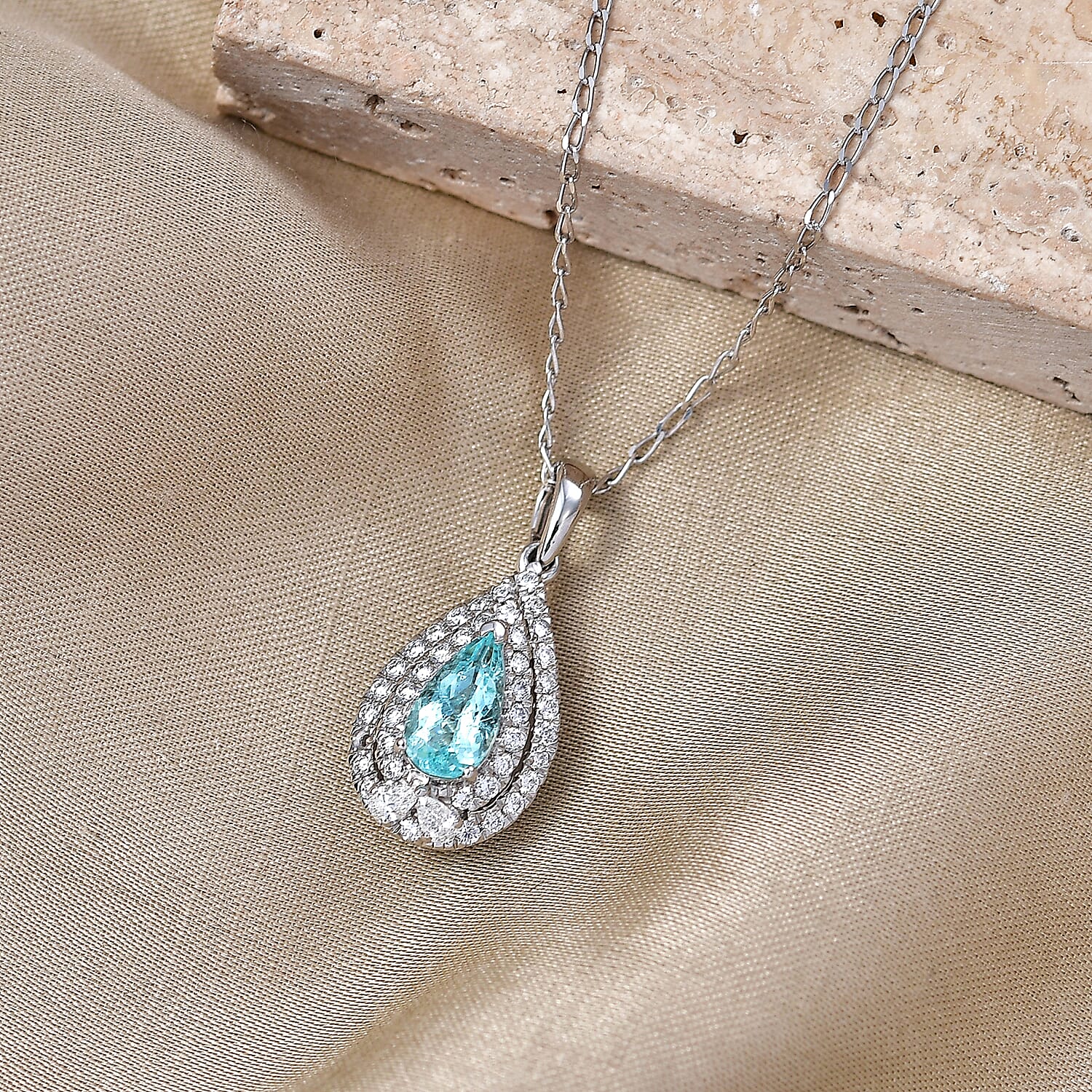 Certified & Appraised Rhapsody AAAA Paraiba Tourmaline and Diamond E-F VS 1.20 ctw Pendant Necklace in 950 Platinum (20 Inches)