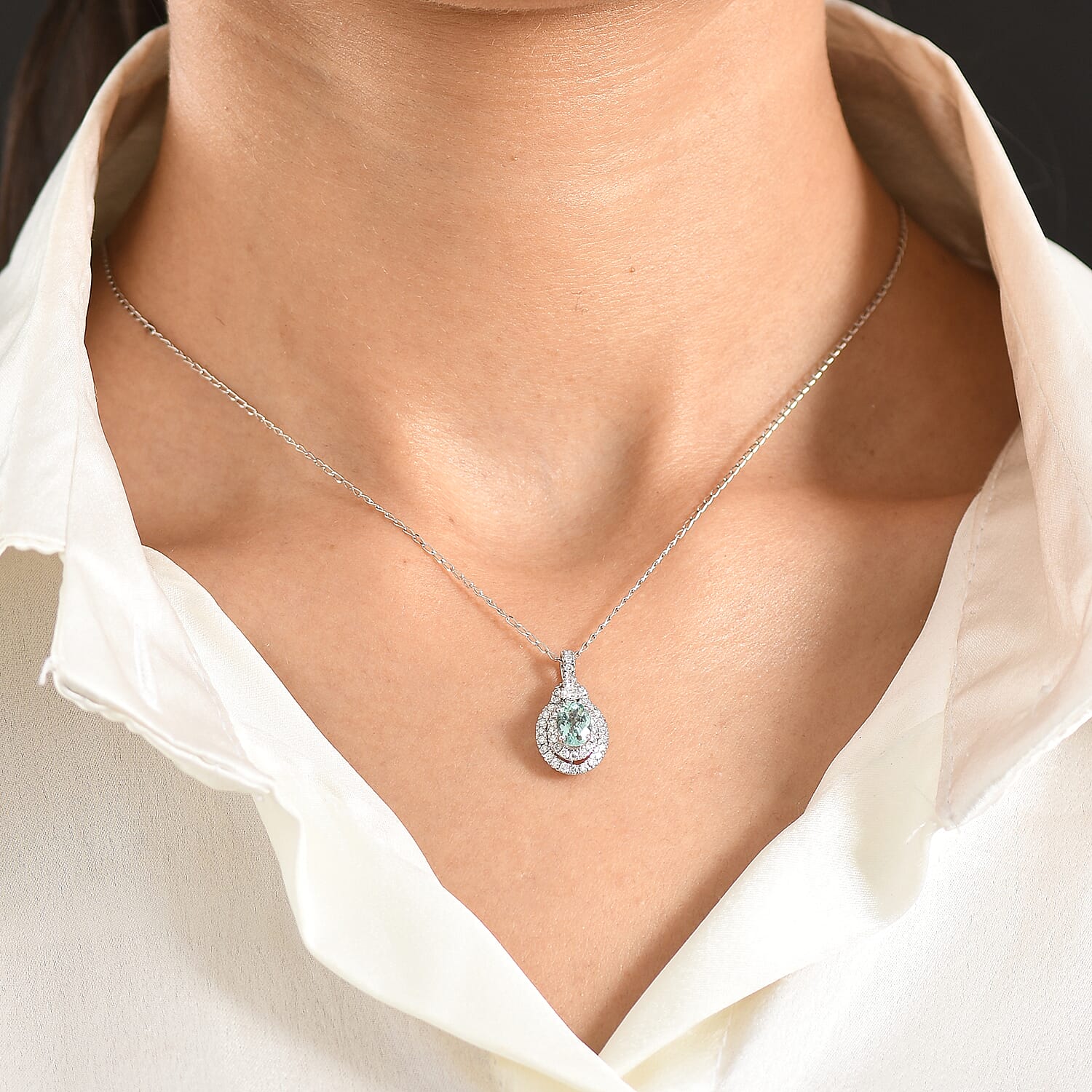 Certified & Appraised Rhapsody AAAA Paraiba Tourmaline and Diamond E-F VS 1.40 ctw Pendant Necklace in 950 Platinum (20 Inches)