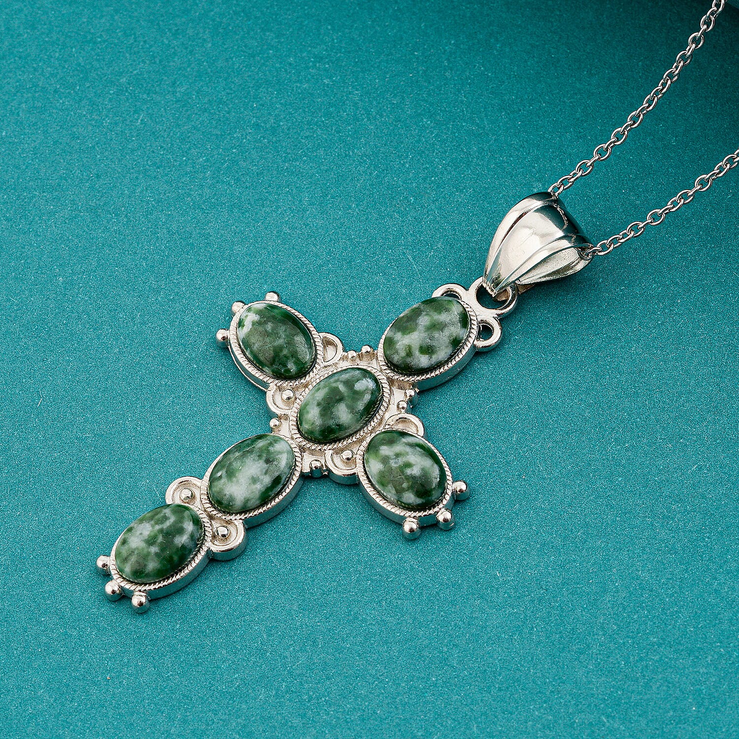 Cross Oval Green Spot Agate 7.20 ctw Pendant in Silvertone with Stainless Steel Necklace 20 Inches