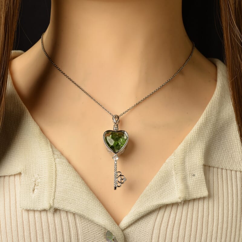 Chrome Diopside and Simulated Diamond 36.00 ctw Pendant in Silvertone with Stainless Steel Necklace (20 inches)