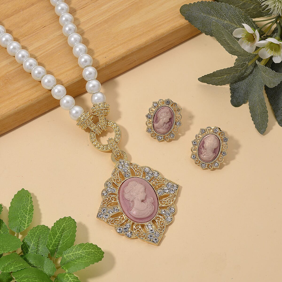 Cameo, Simulated Pearl and Austrian Crystal Necklace (20-22 Inches) and Earrings in Goldtone image number 1