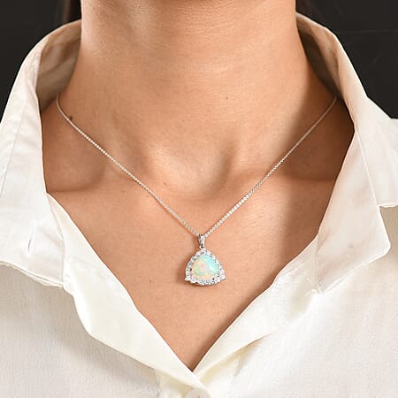 Ethiopian Welo Opal - Product card gallery slide 3 (10198051619129)