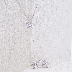 Luxuriant Lab Grown Diamond (VS) 1.25 ctw Starfish Earrings and Necklace 18-20 Inches in Sterling Silver