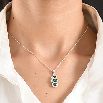 Tsavorite Garnet - Product card gallery slide 3 (10209443086649)
