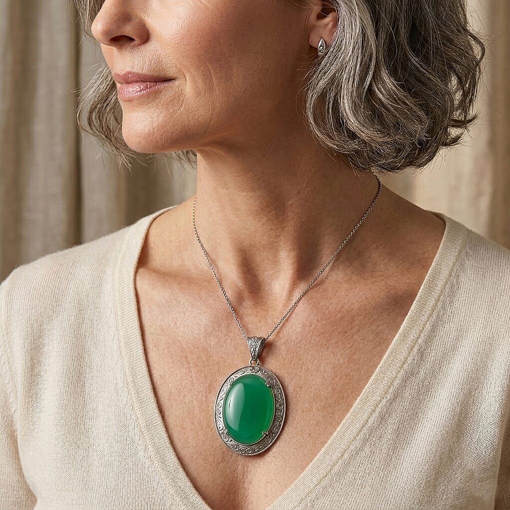 EverTrue Green Onyx 64.20 ctw Pendant Necklace in Stainless Steel 20 Inches