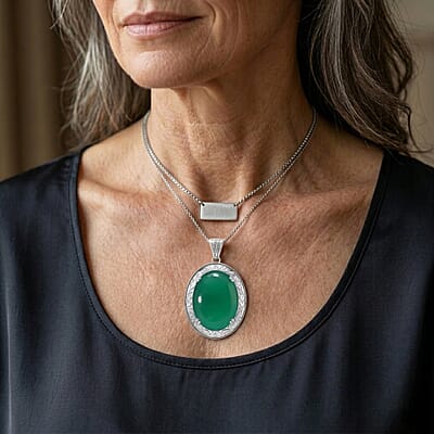 EverTrue Green Onyx 64.20 ctw Pendant Necklace in Stainless Steel 20 Inches