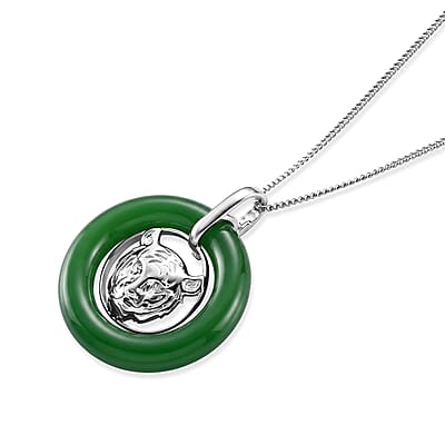D'Joy Green Jade (D) 21.00 ctw Lion Heart Engraved Pendant Necklace (18 Inches) in Rhodium Over Sterling Silver