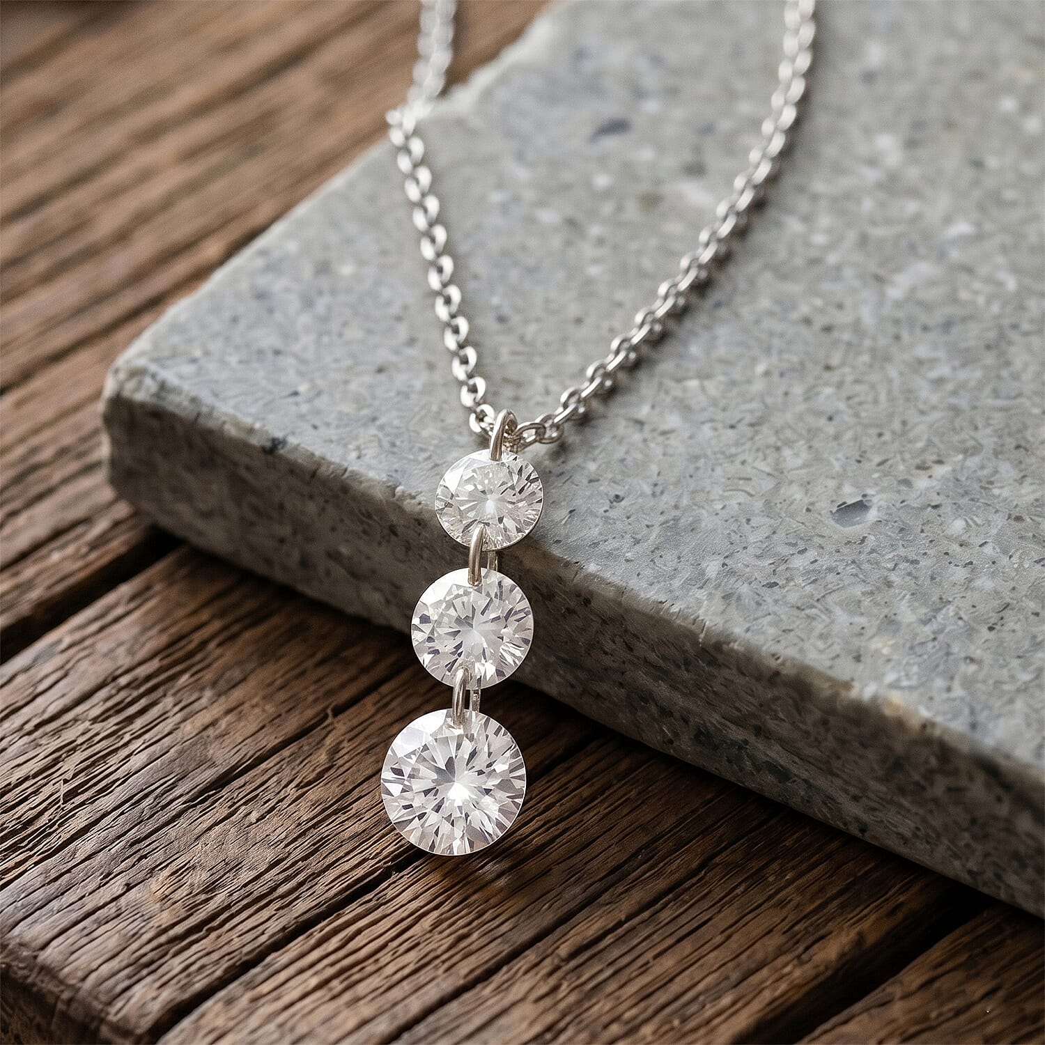 Nude Collection Luxuriant Lab Grown Diamond E-F VS 1.50 ctw Floating Spark Droplets Pendant Necklace in Rhodium Over Sterling Silver (20-22 Inches)