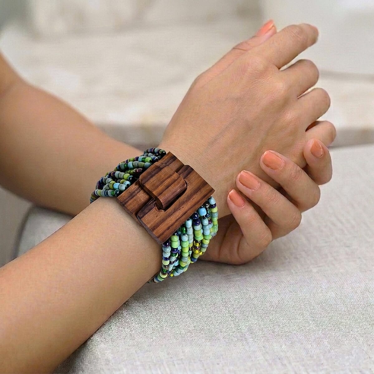 Set of 3 - Multi Strand Seed Bead Bracelet with Wooden Claps image number 2