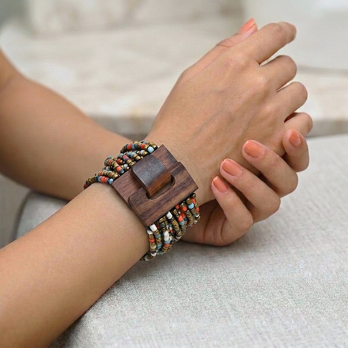 Set of 3 - Multi Strand Seed Bead Bracelet with Wooden Claps image number 3
