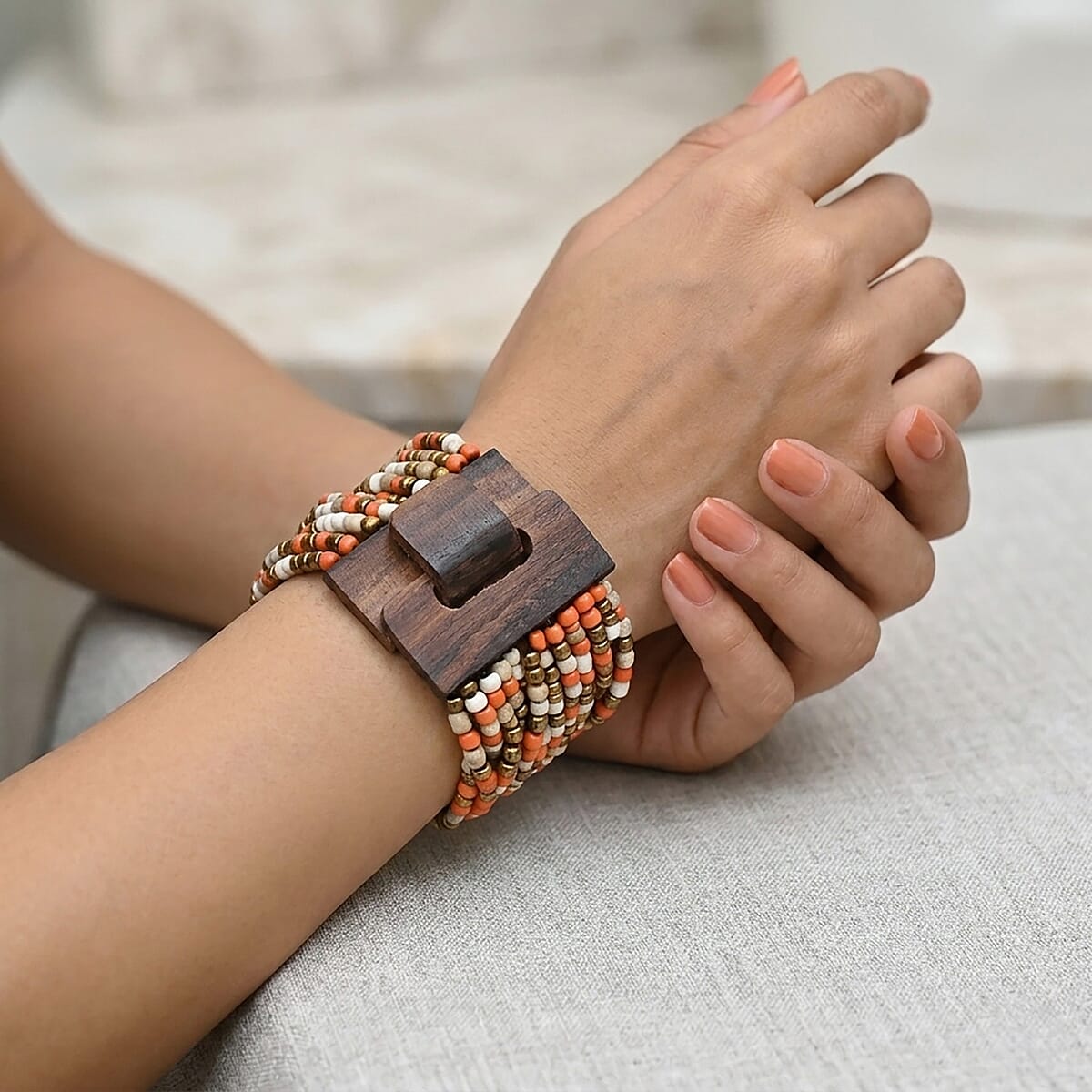 Set of 3 - Multi Strand Seed Bead Bracelet with Wooden Claps image number 3