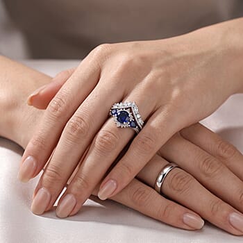 6 - Product card gallery slide 3 (10295462854969)