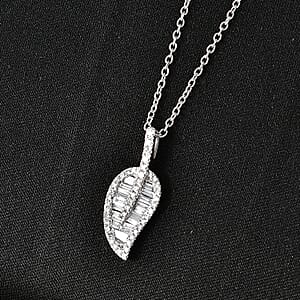 Luxuriant Lab Grown Diamond G-H SI 1.50 ctw Pendant Necklace in Rhodium Over Sterling Silver (20 Inches)