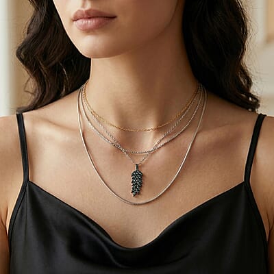 Luxuriant Lab Grown Green Diamond (SI) 0.50 ctw Verdant Leaf Wrap Pendant Necklace (20 Inches) in Rhodium Over Sterling Silver