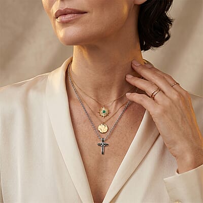 Luxuriant Lab Grown Green Diamond (SI) 0.10 ctw Verdant Eternal Knot Cross Pendant  Rhodium Over Sterling Silver with Stainless Steel Necklace (20 Inches)